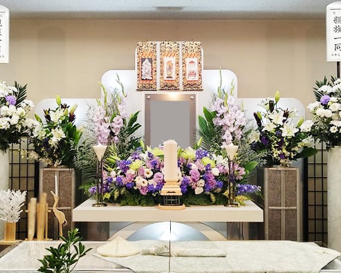 家族葬生花アレンジ祭壇